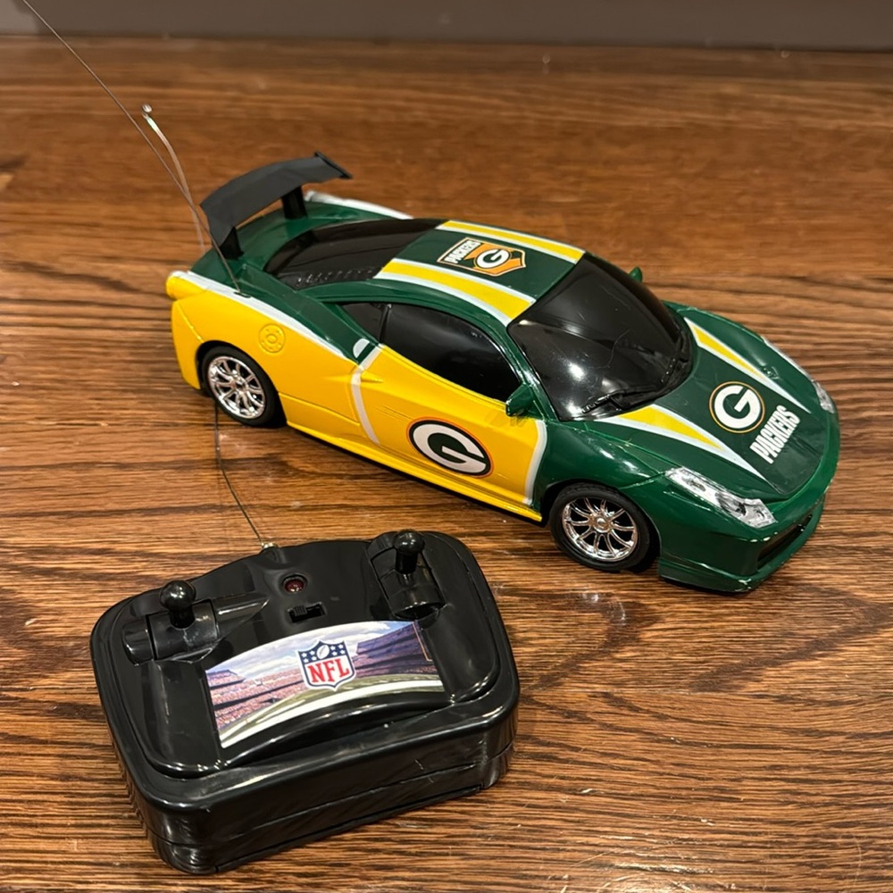 Green Bay Packers NFL Remote Control Car